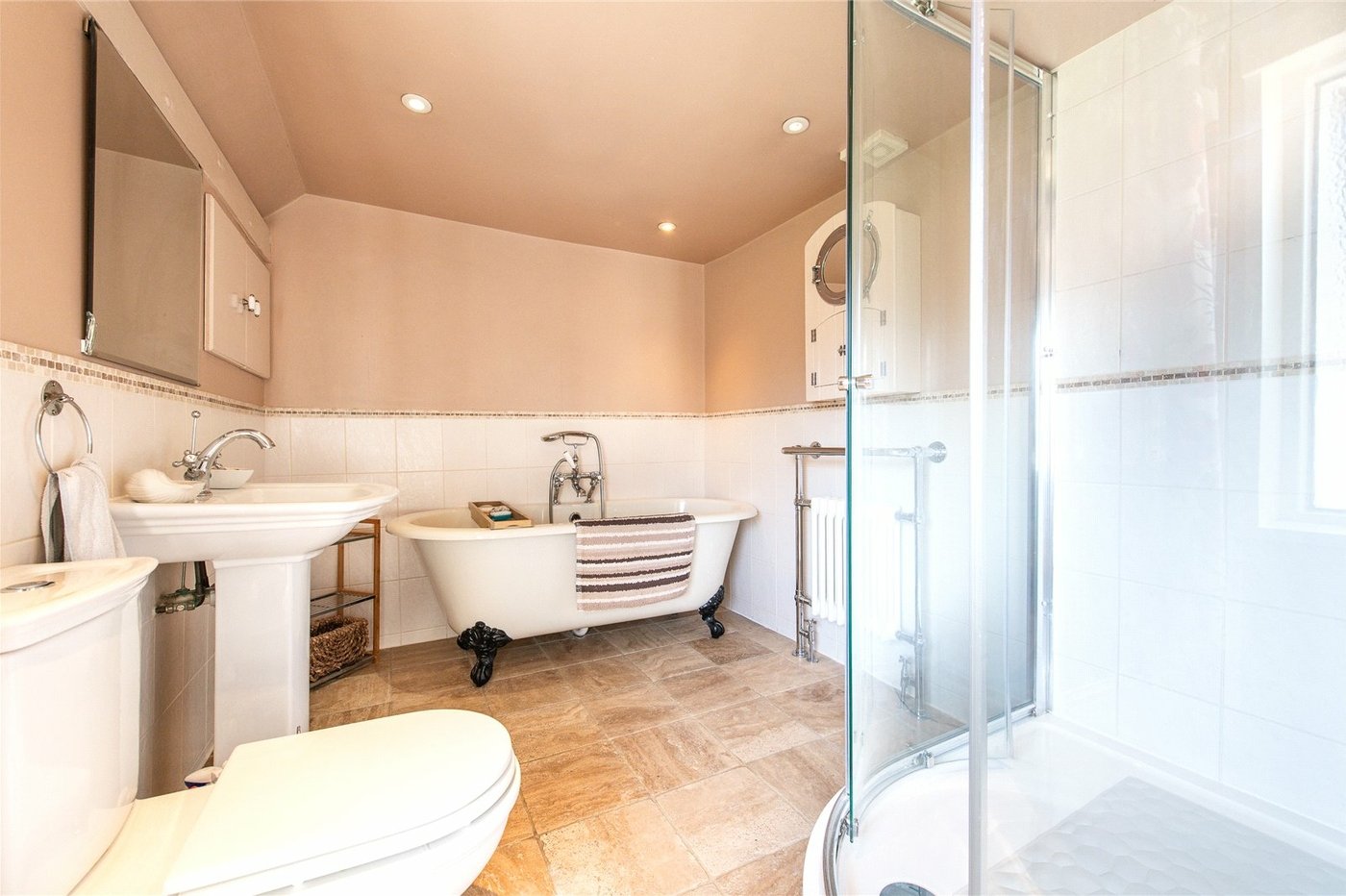 3 bedroom house for sale in Chalk | Robinson Michael & Jackson