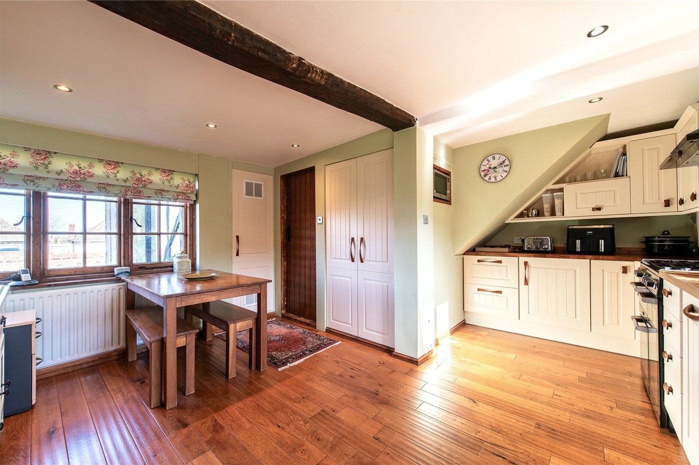 3 bedroom house for sale in Chalk | Robinson Michael & Jackson