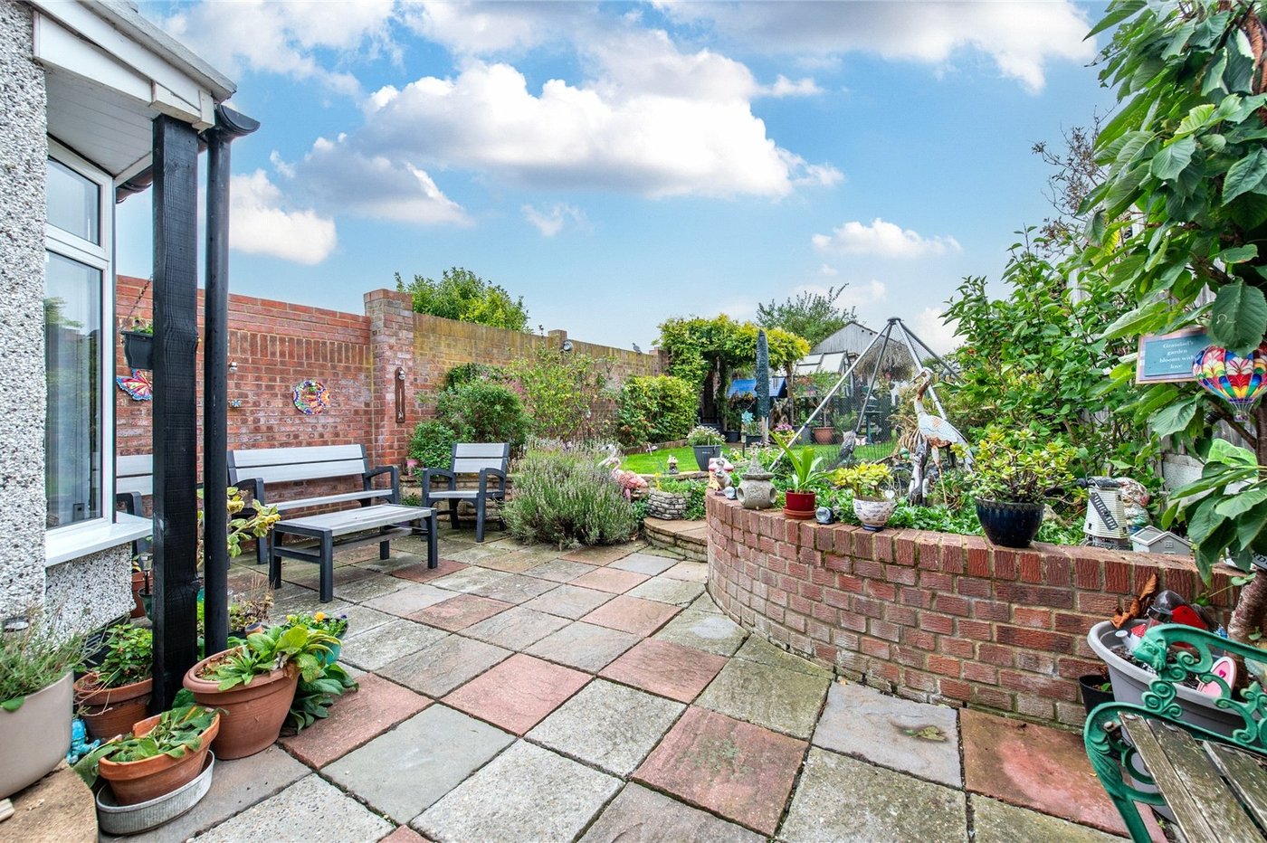 3 bedroom house for sale in Chalk | Robinson Michael & Jackson