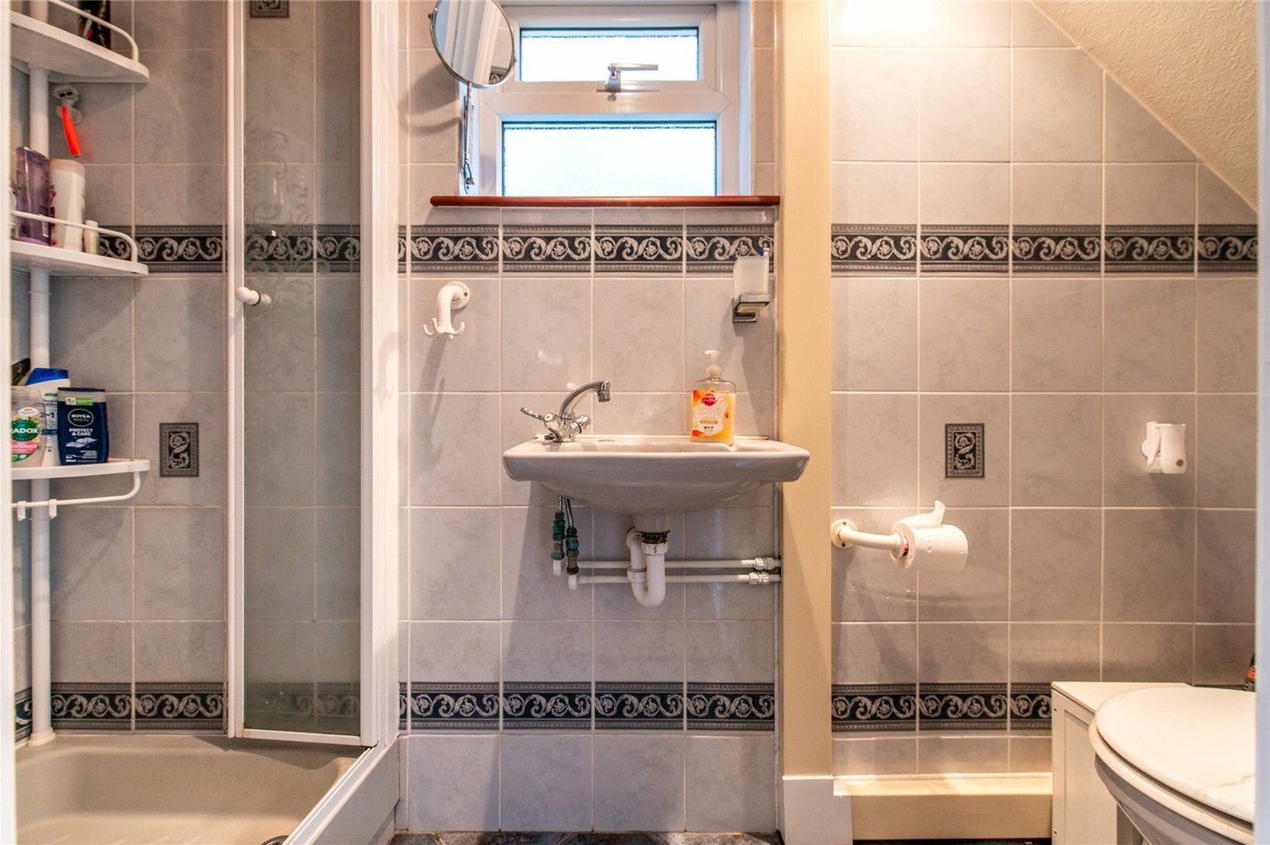 3 bedroom house for sale in Chalk | Robinson Michael & Jackson