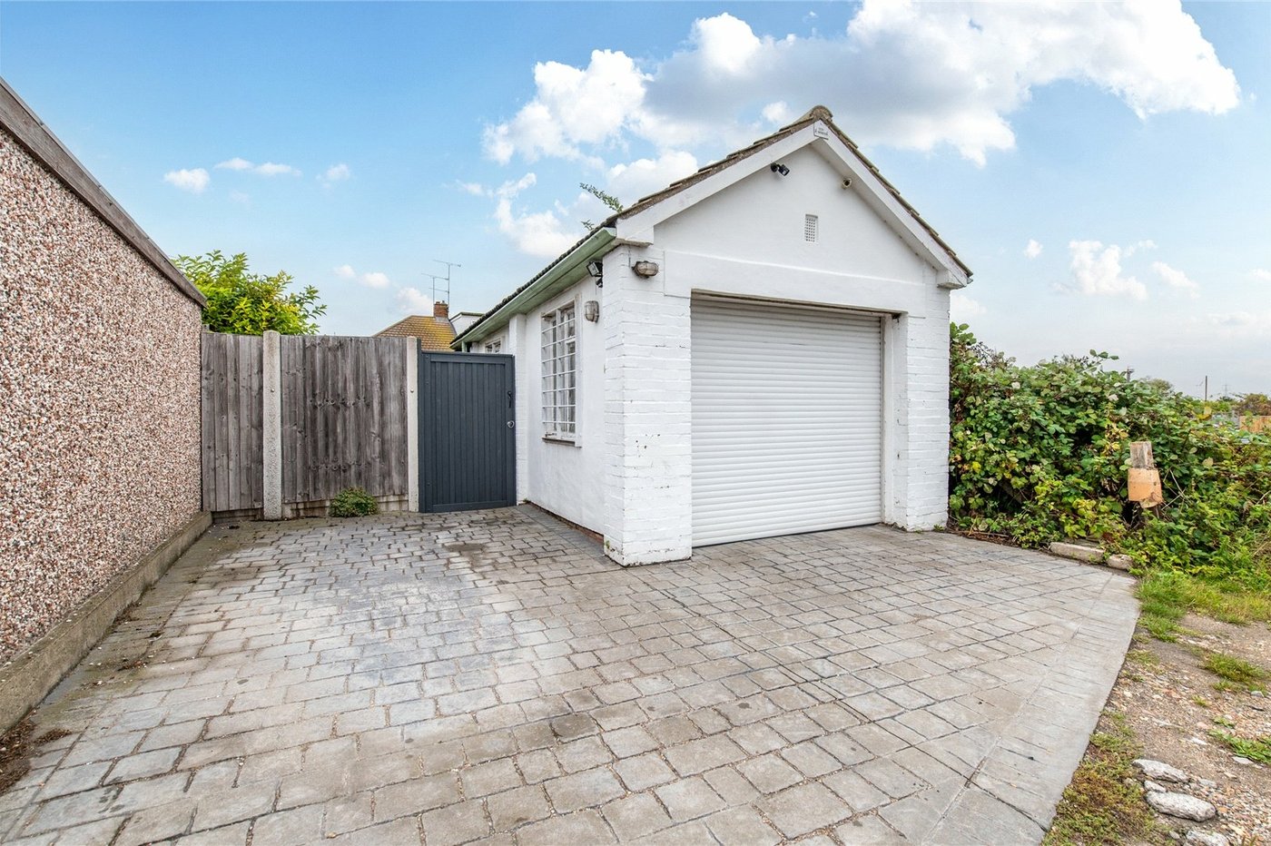 3 bedroom house for sale in Chalk | Robinson Michael & Jackson