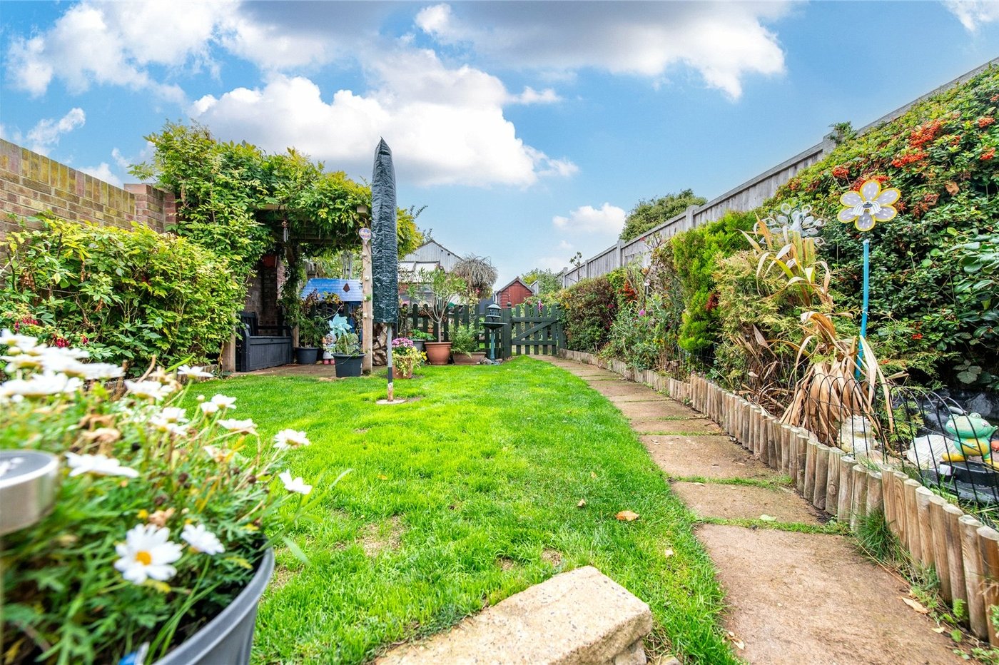 3 bedroom house for sale in Chalk | Robinson Michael & Jackson