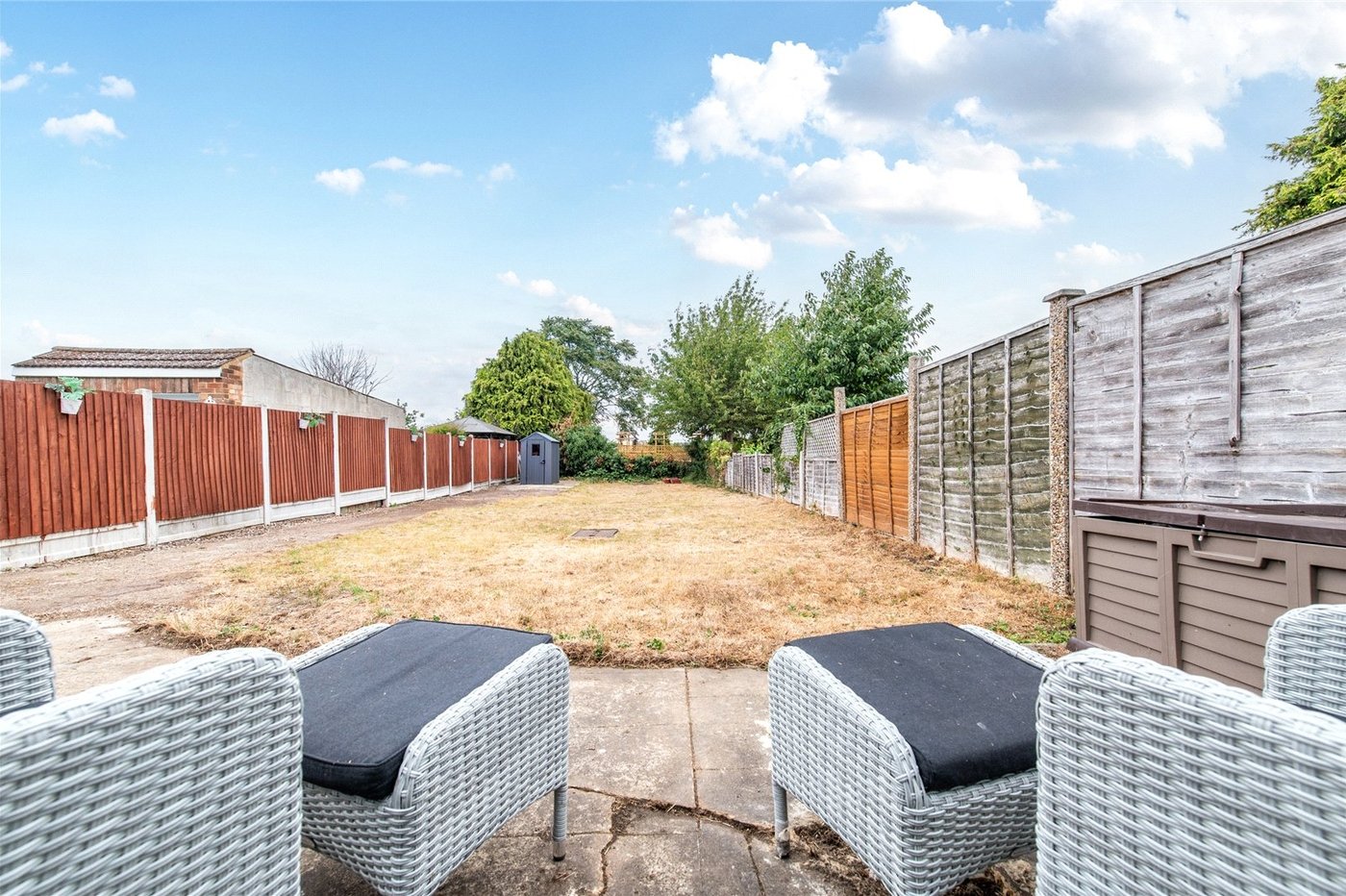 3 bedroom bungalow for sale in Chalk | Robinson Michael & Jackson