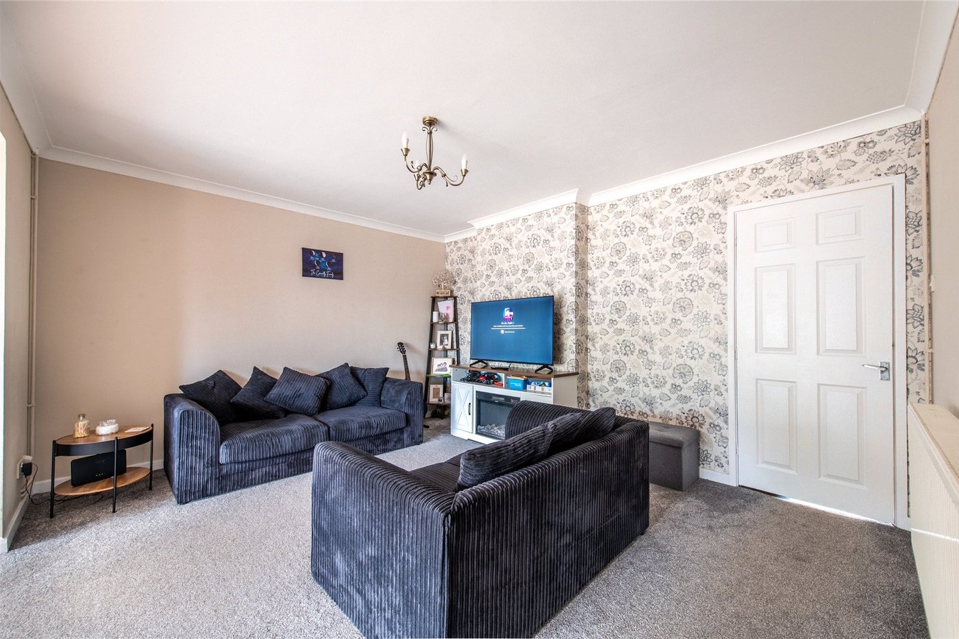 3 bedroom bungalow for sale in Chalk | Robinson Michael & Jackson