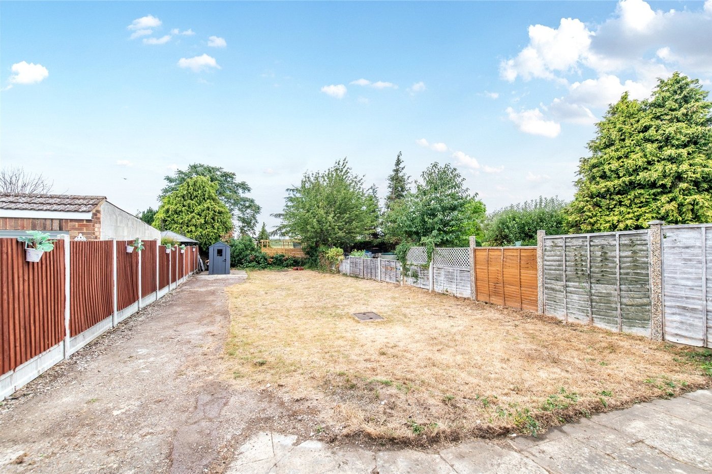3 bedroom bungalow for sale in Chalk | Robinson Michael & Jackson