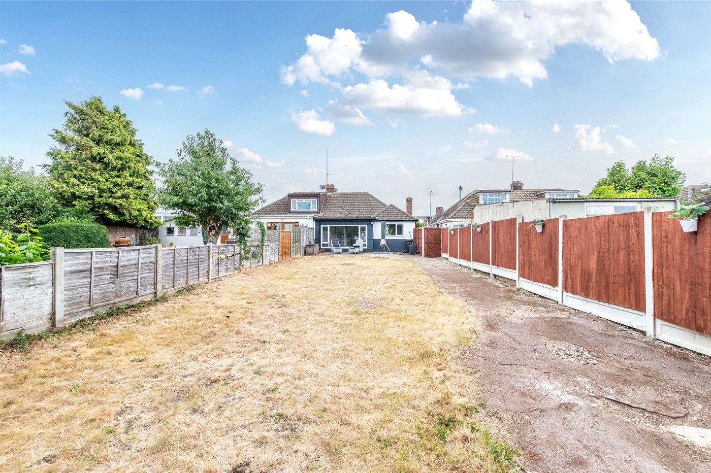 3 bedroom bungalow for sale in Chalk | Robinson Michael & Jackson