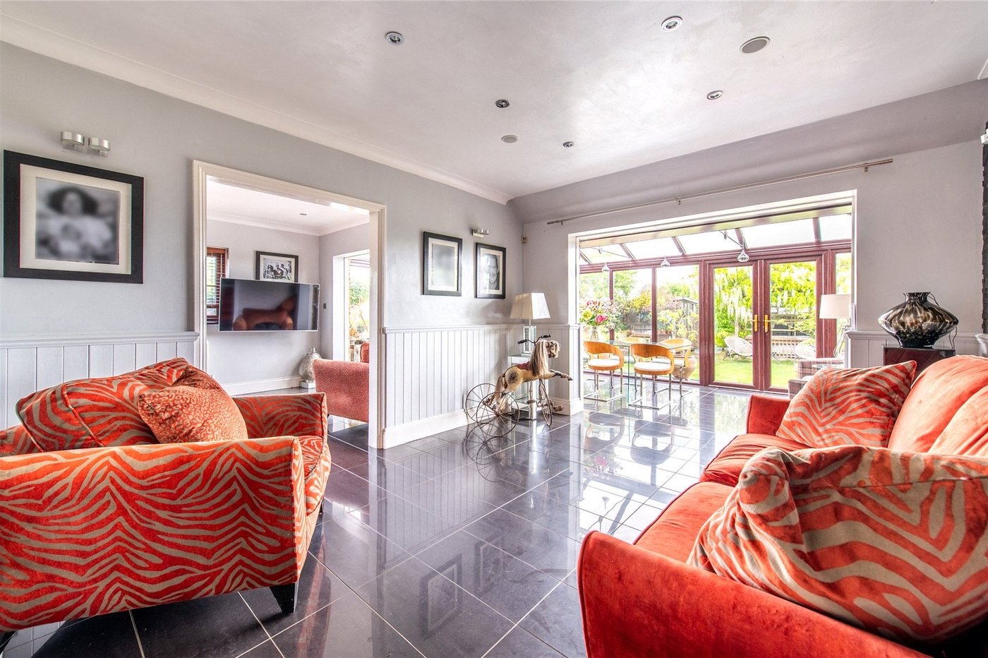 4 bedroom house for sale in Rainham | Robinson Michael & Jackson