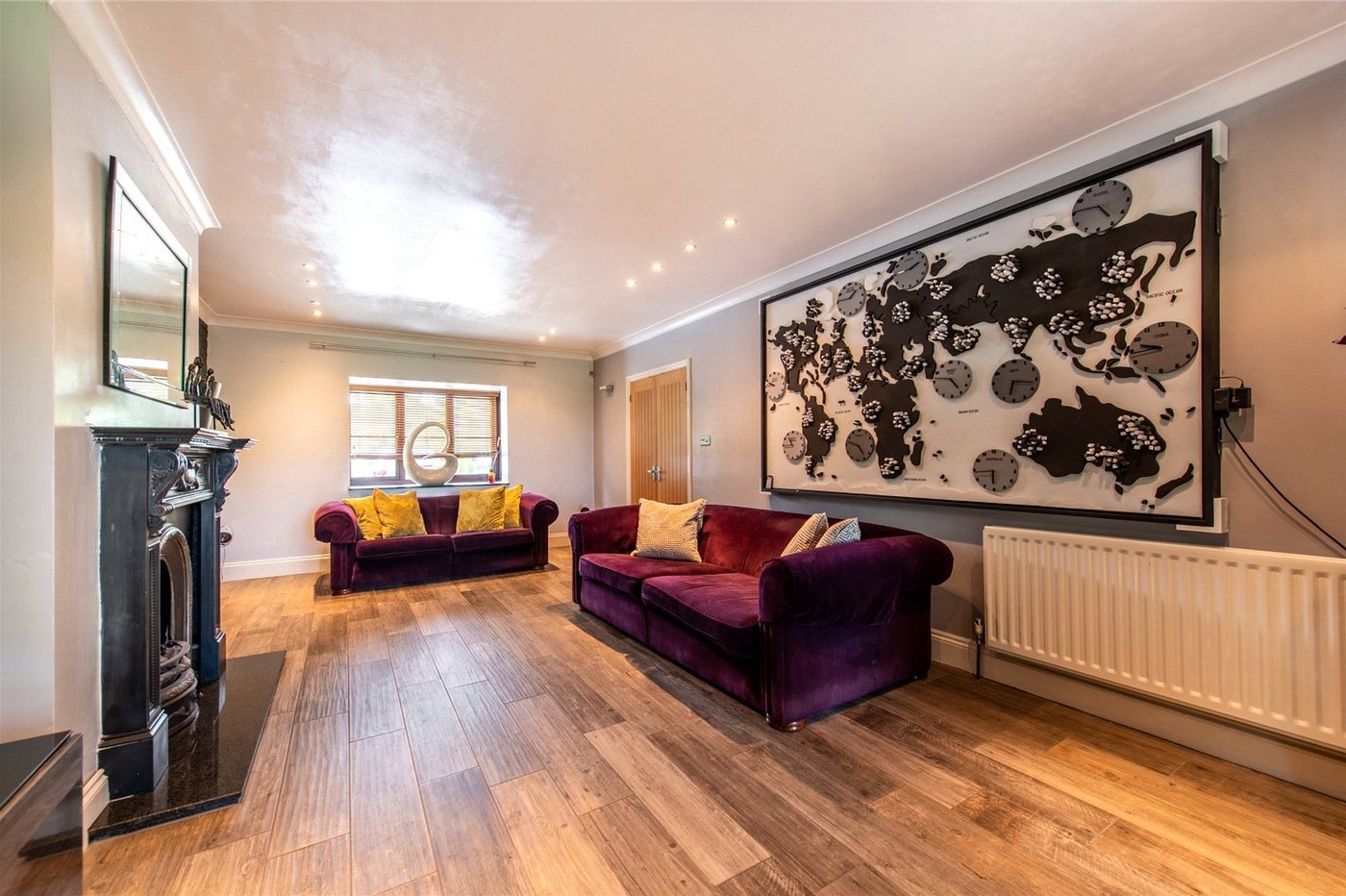 4 bedroom house for sale in Rainham | Robinson Michael & Jackson