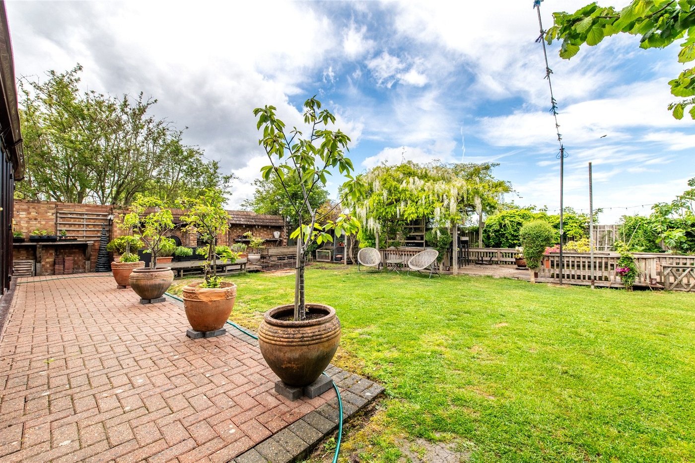 4 bedroom house for sale in Rainham | Robinson Michael & Jackson