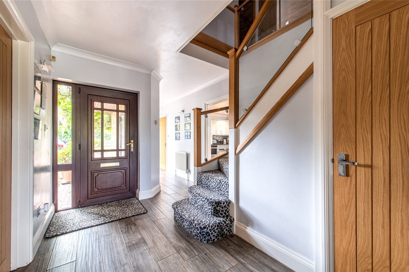 4 bedroom house for sale in Rainham | Robinson Michael & Jackson