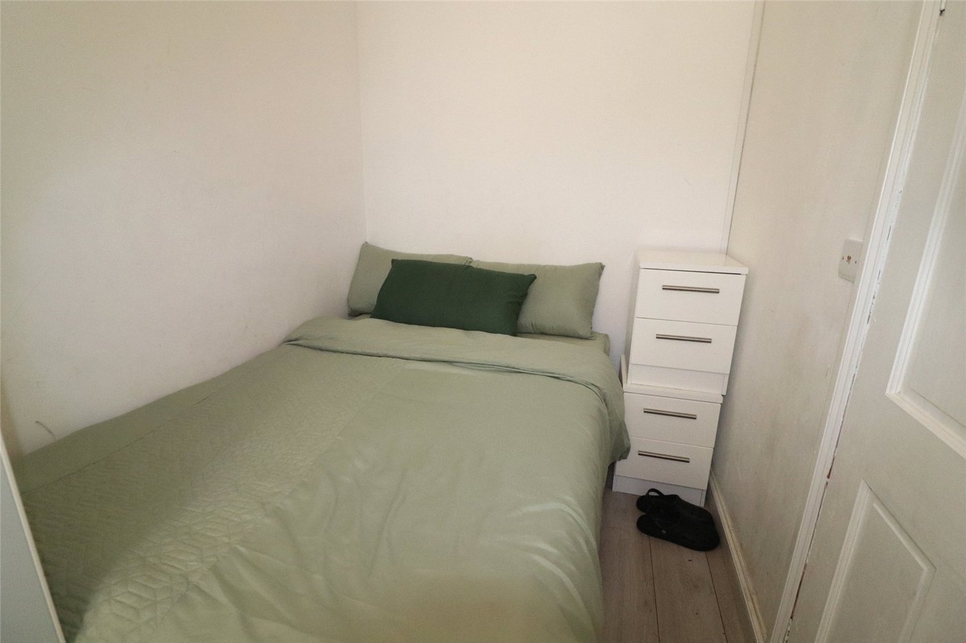 4 bedroom house for sale in Erith | Robinson Jackson