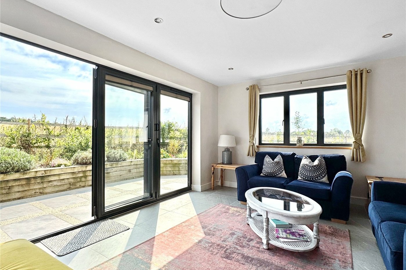 3 bedroom house for sale in Hextable | Robinson Jackson