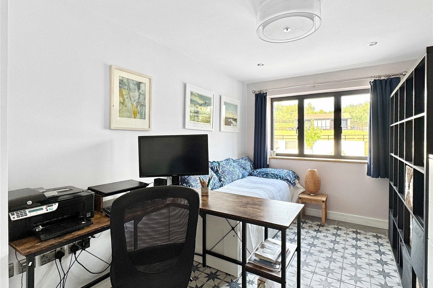 3 bedroom house for sale in Hextable | Robinson Jackson