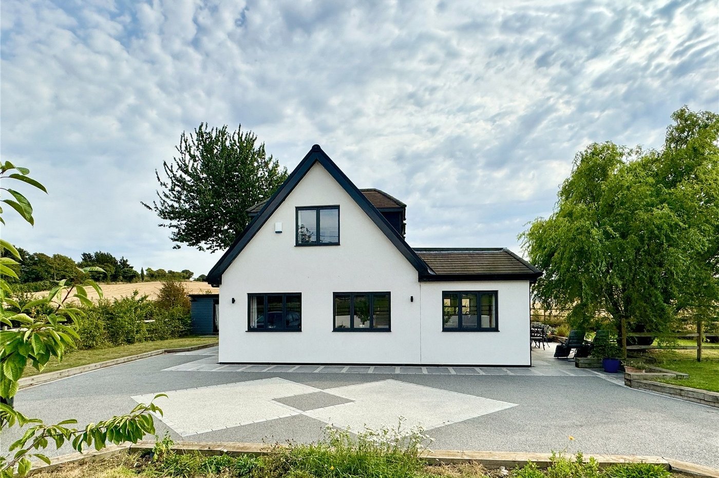 3 bedroom house for sale in Hextable | Robinson Jackson