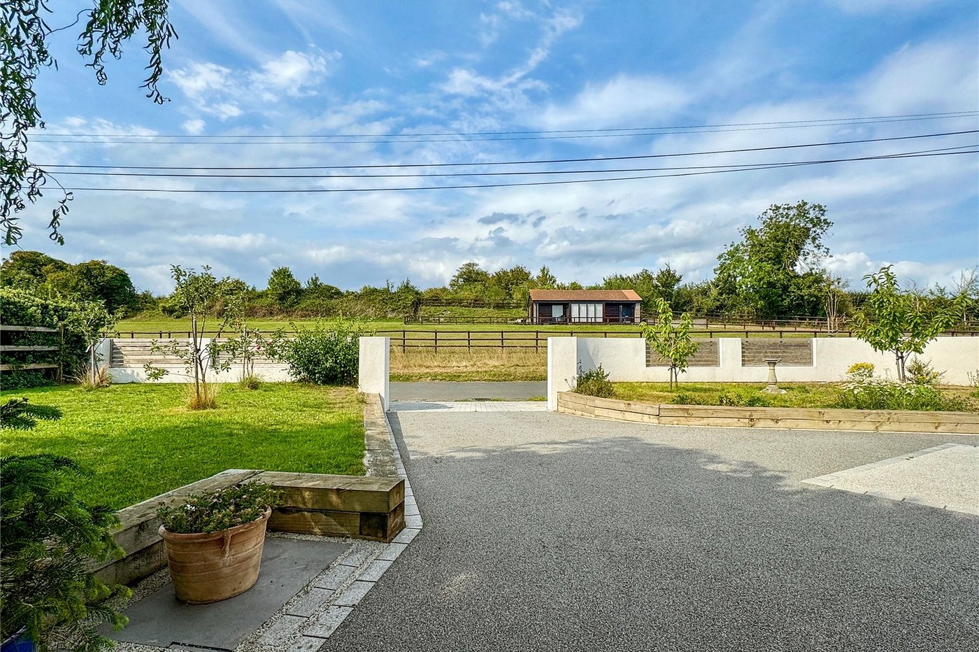 3 bedroom house for sale in Hextable | Robinson Jackson