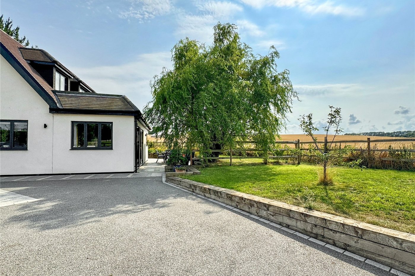 3 bedroom house for sale in Hextable | Robinson Jackson