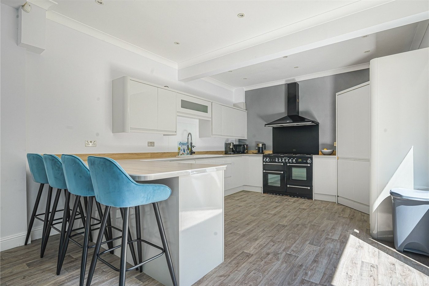 5 bedroom house for sale in Hextable | Robinson Jackson