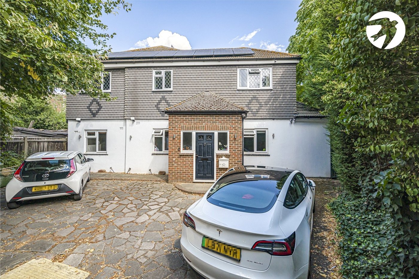 5 bedroom house for sale in Hextable | Robinson Jackson