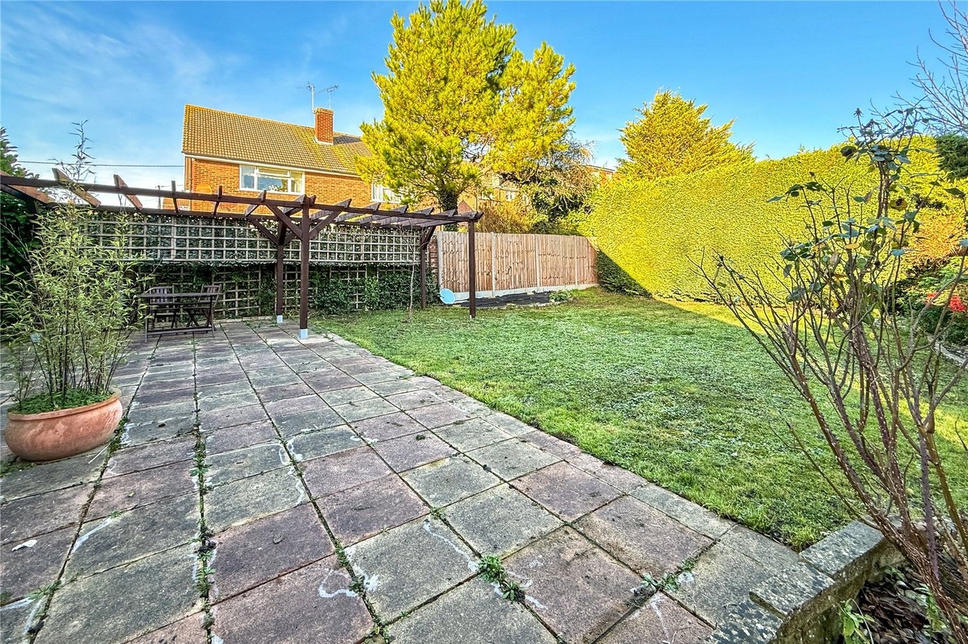 4 bedroom house for sale in Hextable | Robinson Jackson