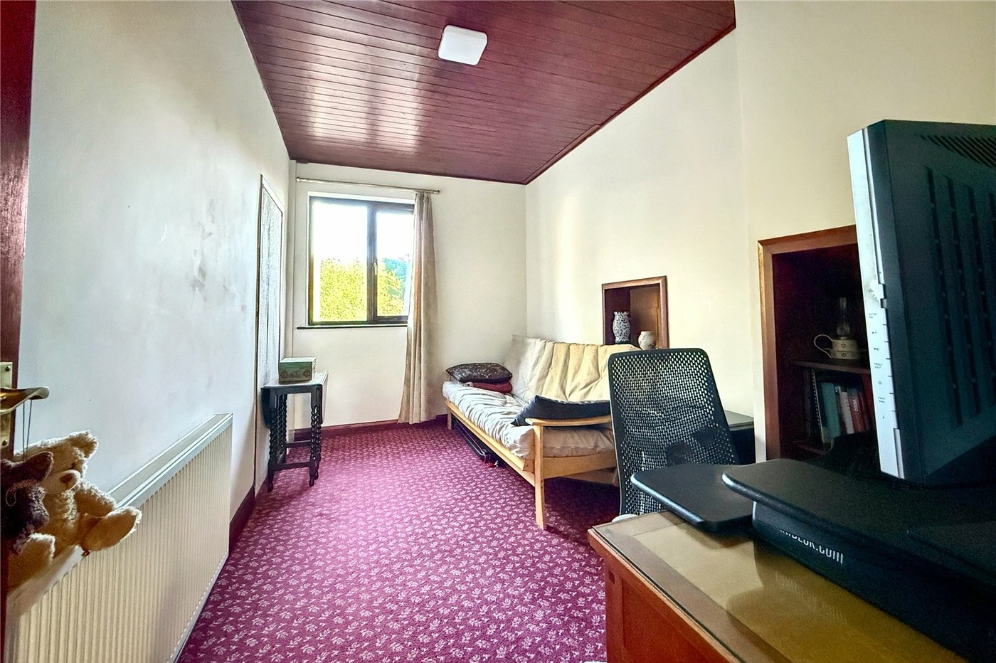 4 bedroom house for sale in Hextable | Robinson Jackson