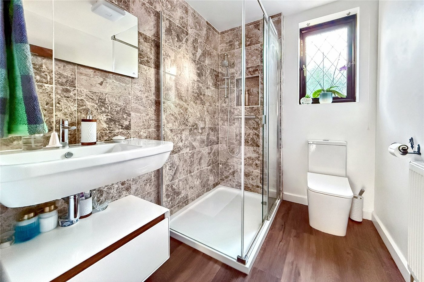 4 bedroom house for sale in Hextable | Robinson Jackson