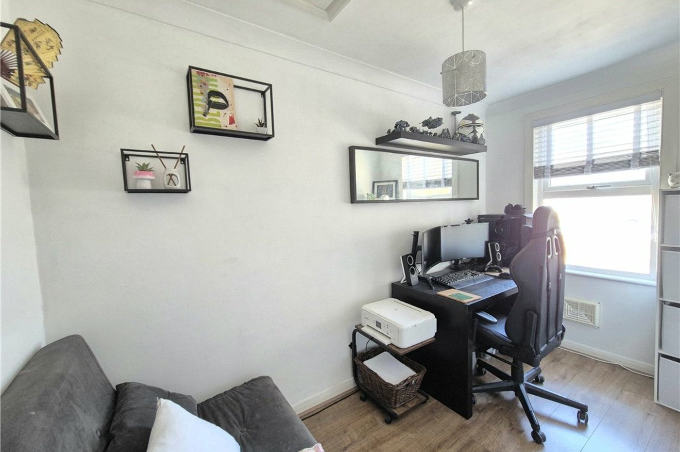 2 bedroom house for sale in Orpington | Robinson Jackson