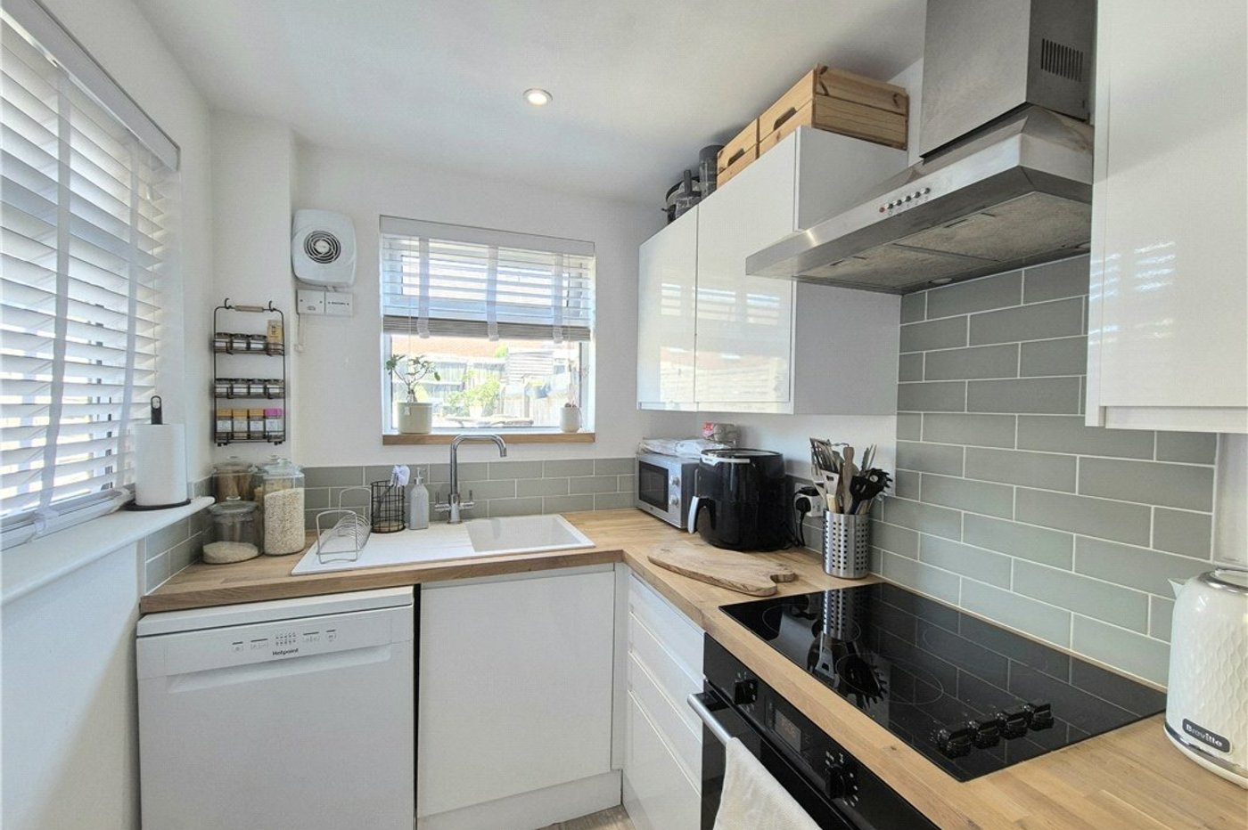 2 bedroom house for sale in Orpington | Robinson Jackson