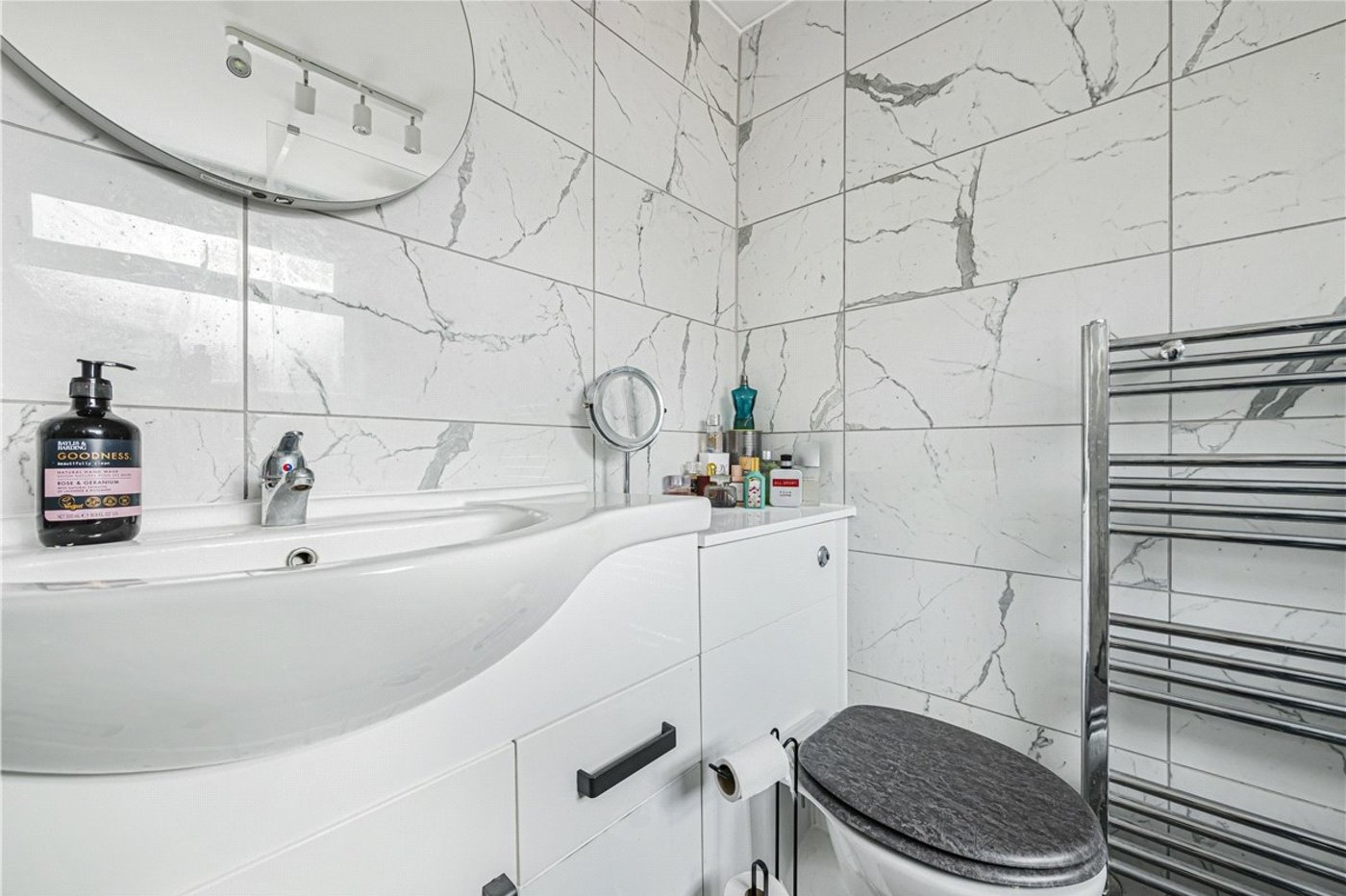 2 bedroom house for sale in Orpington | Robinson Jackson