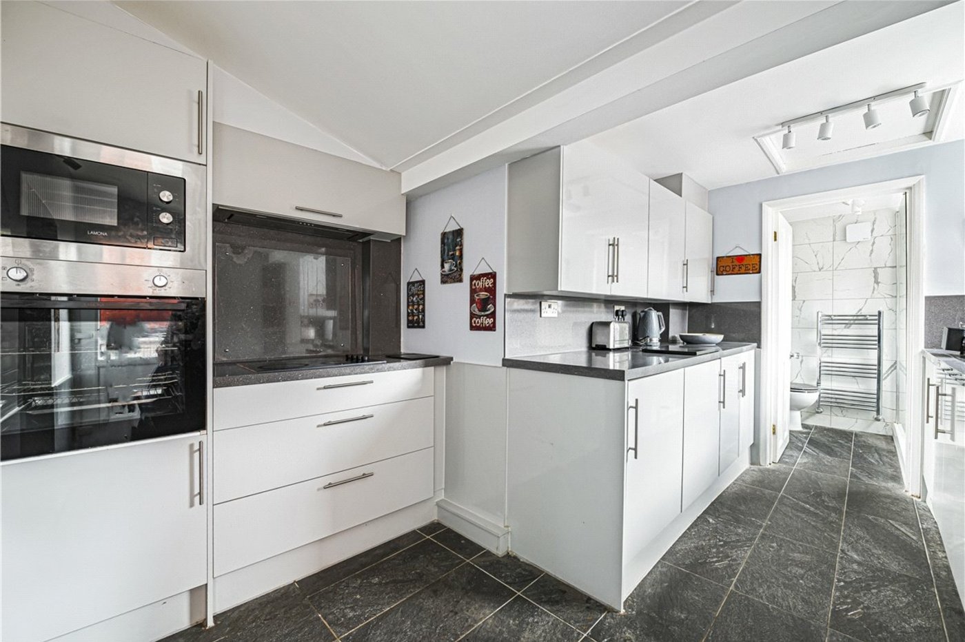 2 bedroom house for sale in Orpington | Robinson Jackson