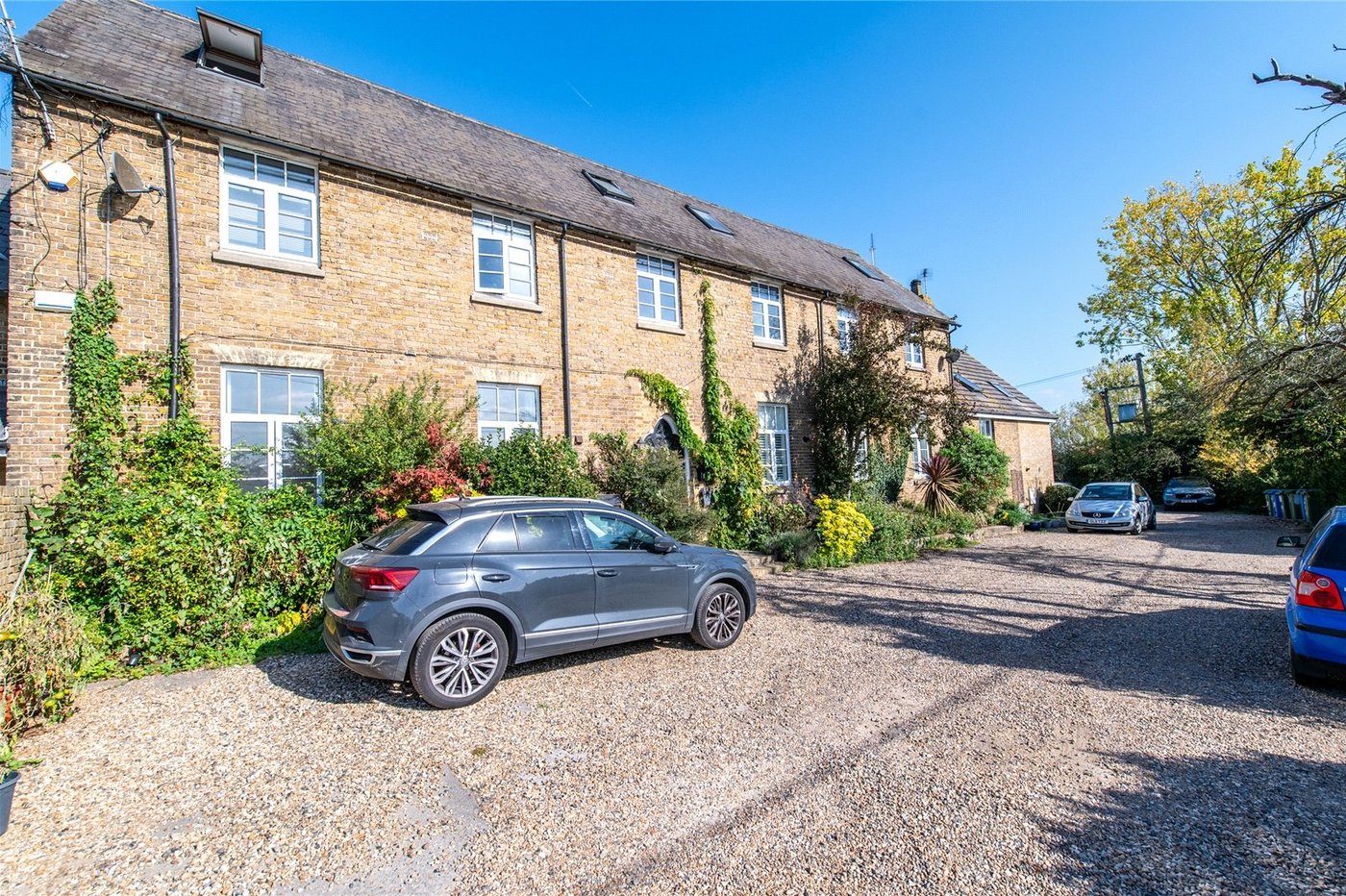 2 bedroom property for sale in Teynham | Robinson Michael & Jackson