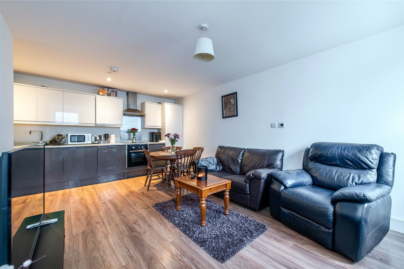 2 bedroom property for sale in Maidstone | Robinson Michael & Jackson