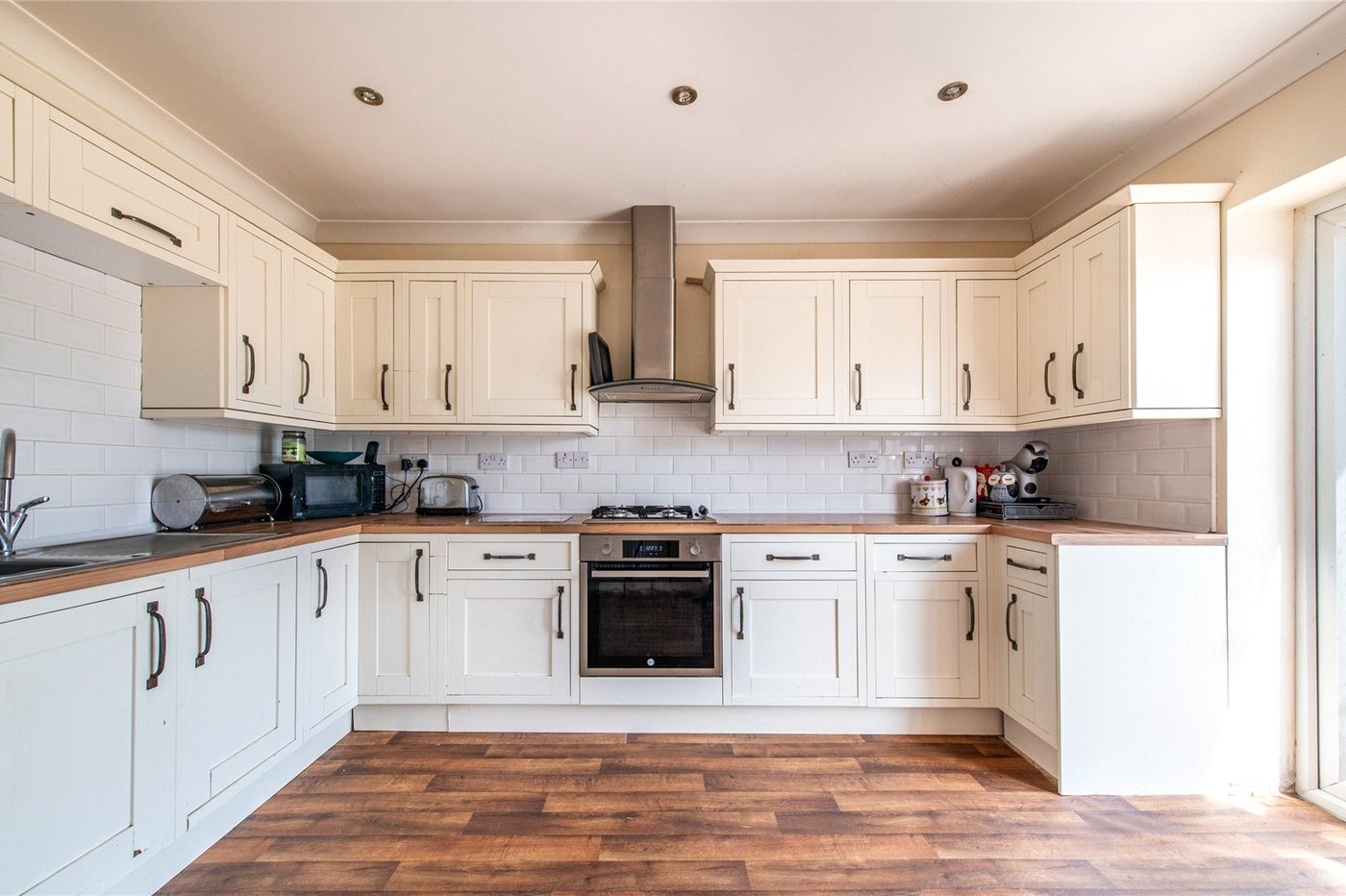 3 bedroom bungalow for sale in Gillingham | Robinson Michael & Jackson