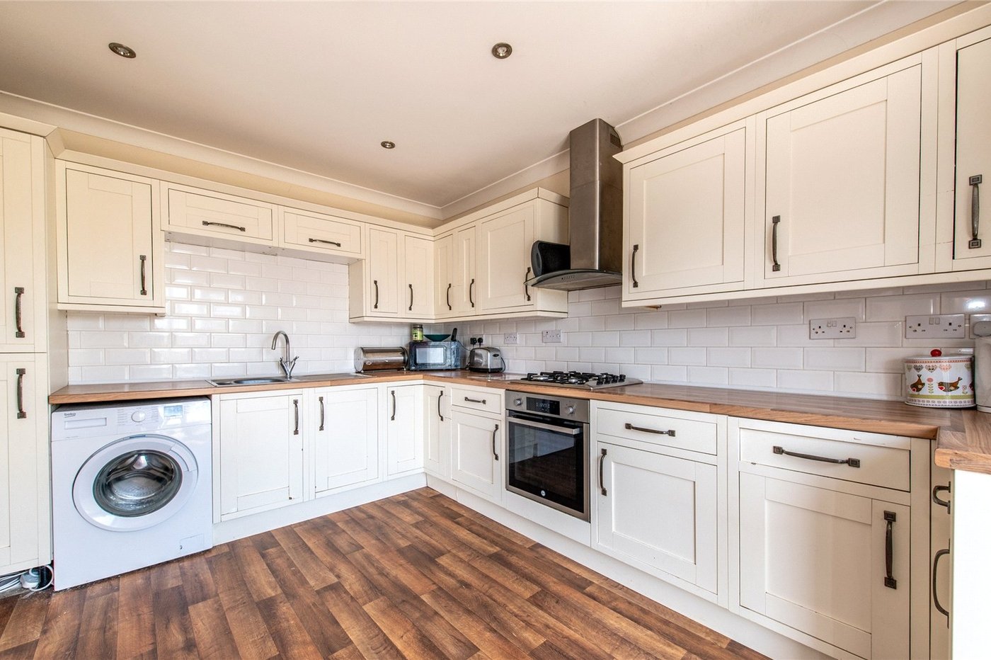 3 bedroom bungalow for sale in Gillingham | Robinson Michael & Jackson