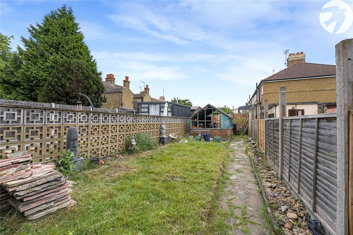 2 bedroom house for sale in Dartford | Robinson Jackson