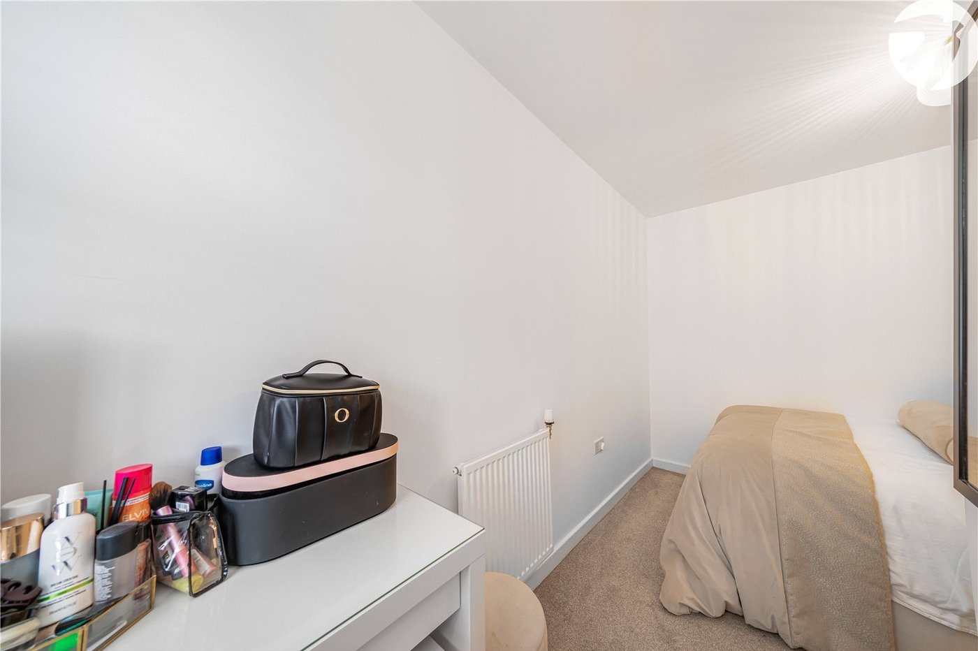 1 bedroom property for sale in Dartford | Robinson Jackson