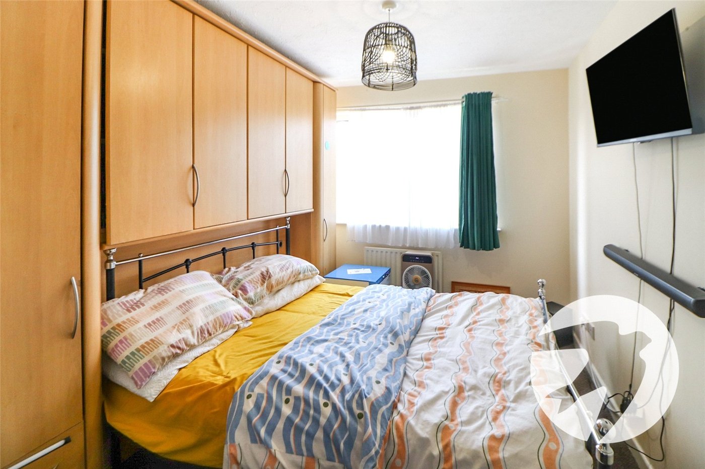 3 bedroom house for sale in Erith | Robinson Jackson