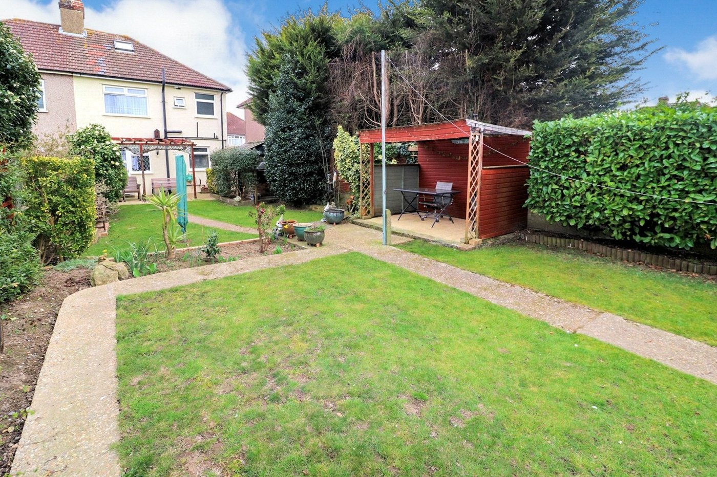 3 bedroom house for sale in Erith | Robinson Jackson