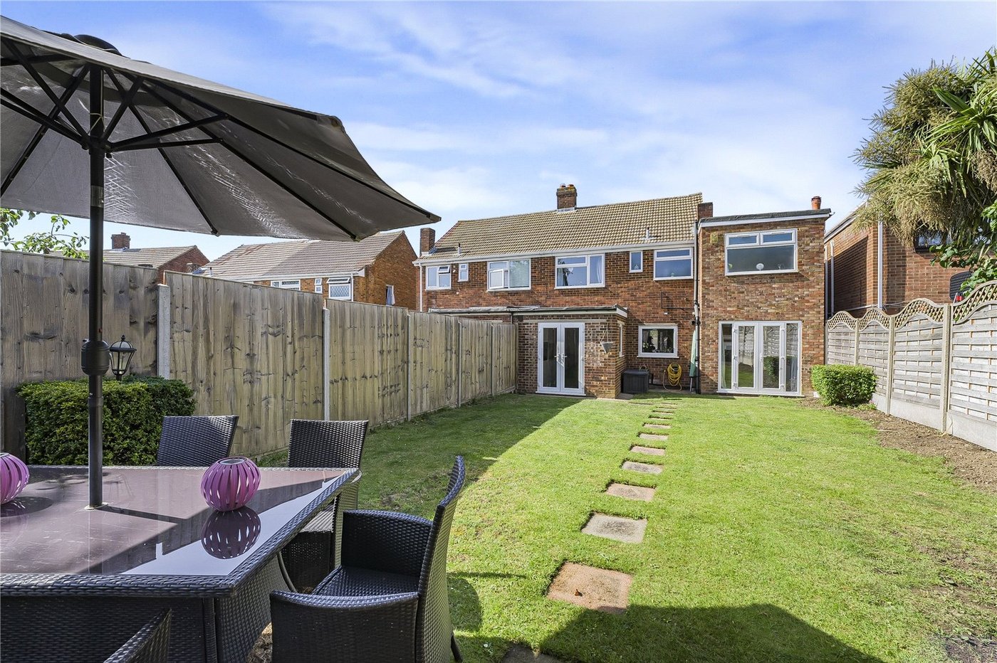 4 bedroom house for sale in Dartford | Robinson Jackson
