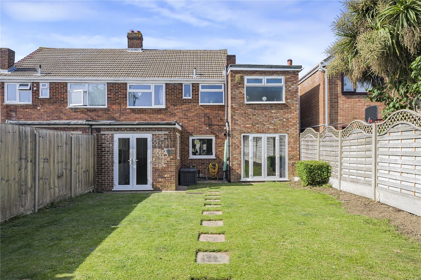 4 bedroom house for sale in Dartford | Robinson Jackson