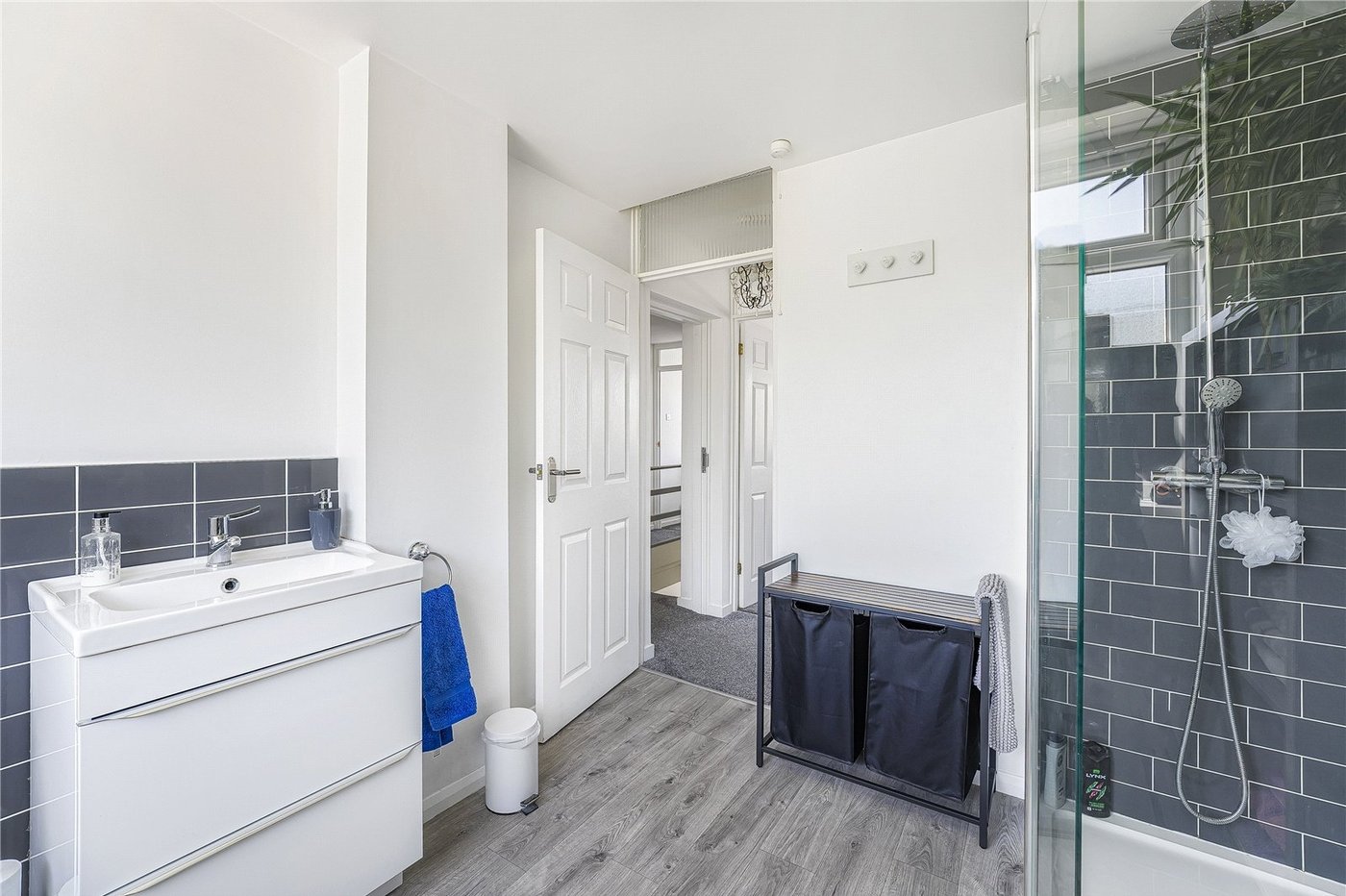 4 bedroom house for sale in Dartford | Robinson Jackson