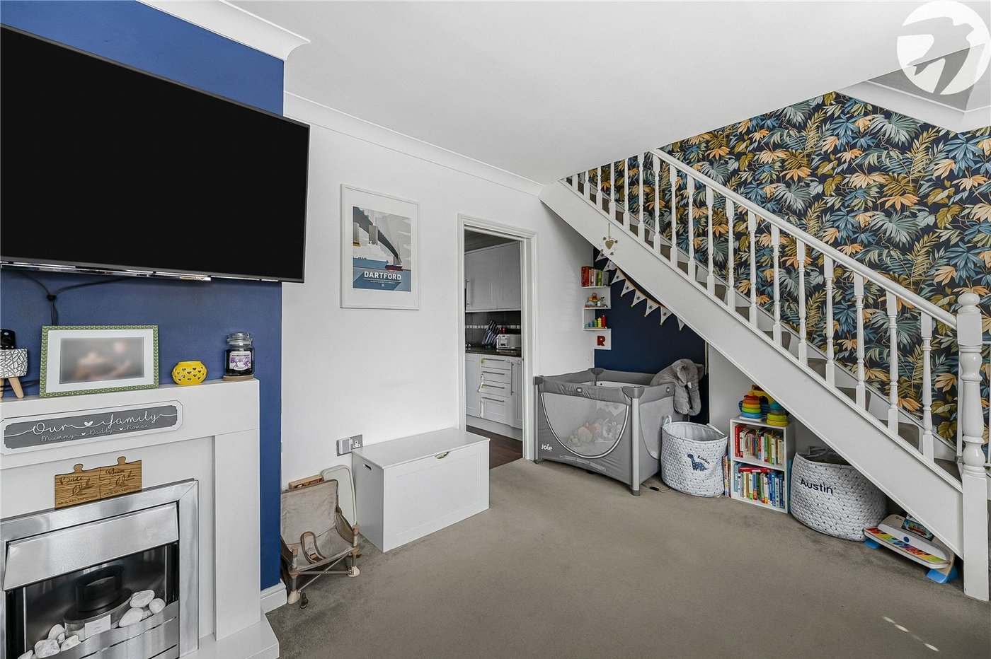 2 bedroom house for sale in Dartford | Robinson Jackson