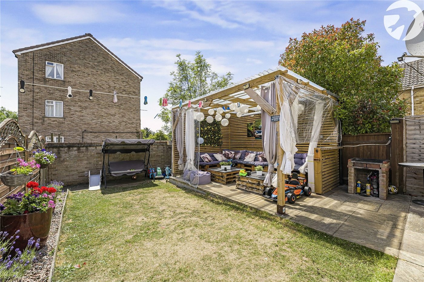 3 bedroom house for sale in Dartford | Robinson Jackson