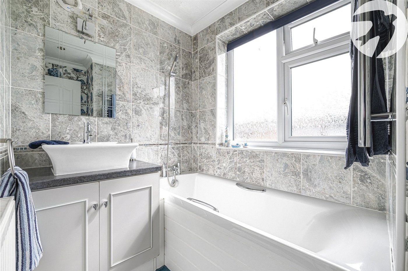 4 bedroom house for sale in Dartford | Robinson Jackson