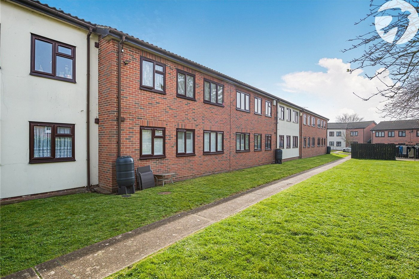 2 bedroom property for sale in Dartford | Robinson Jackson