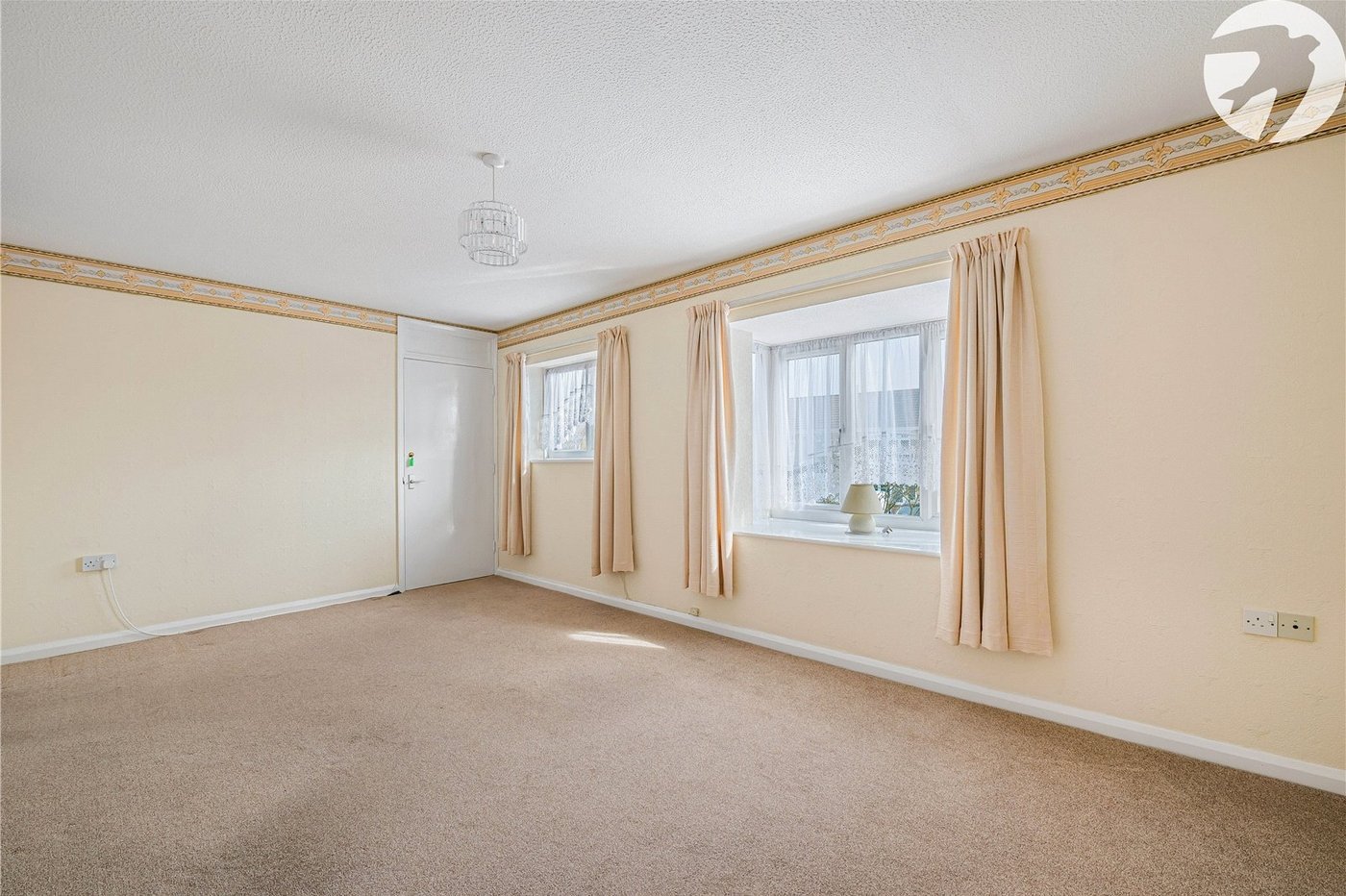 2 bedroom property for sale in Dartford | Robinson Jackson