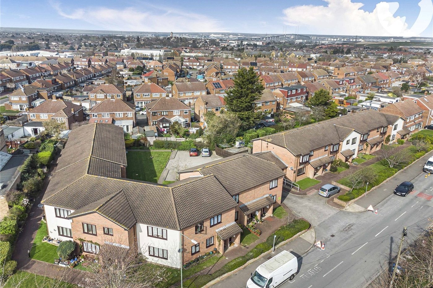 2 bedroom property for sale in Dartford | Robinson Jackson
