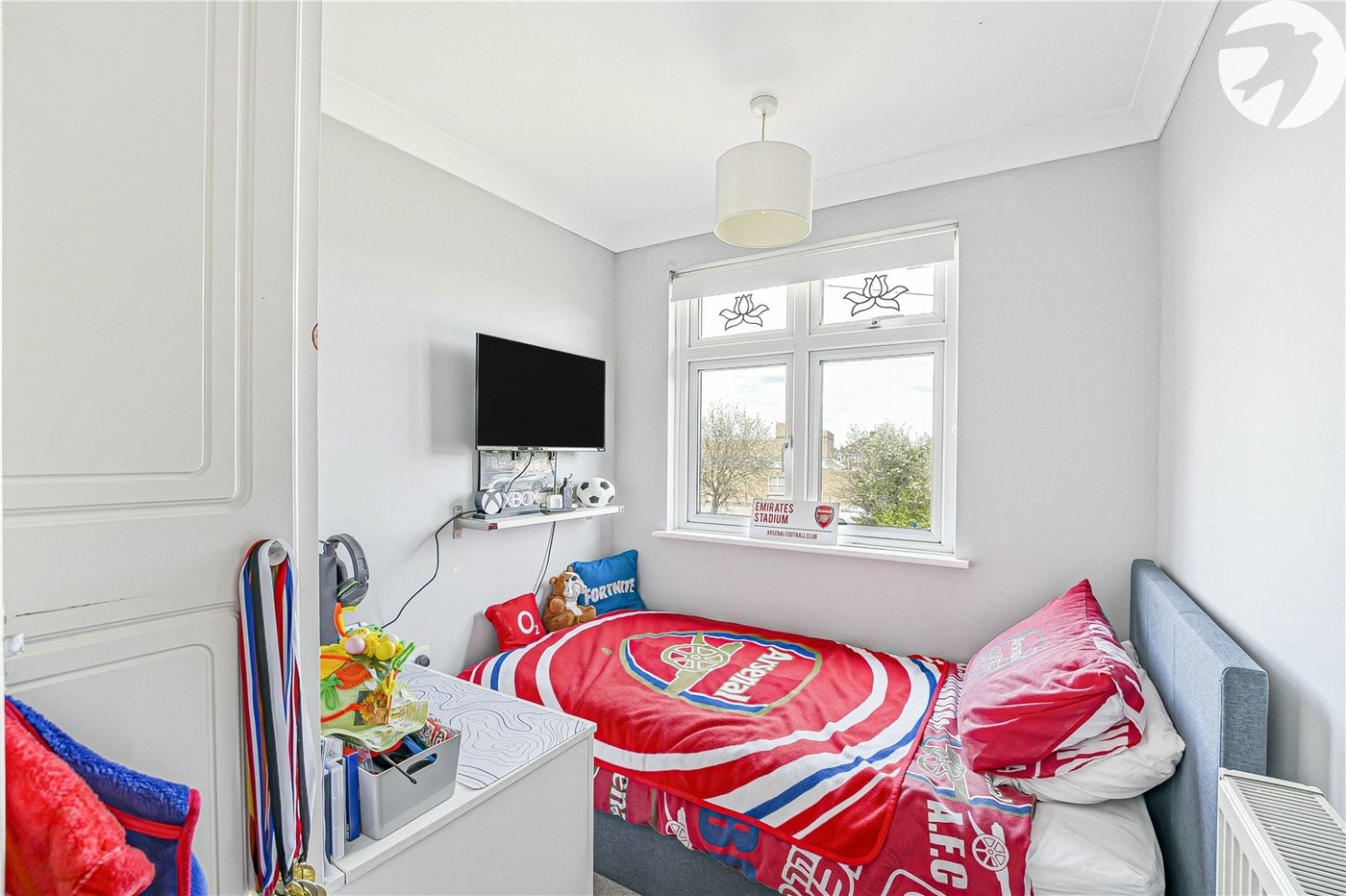 3 bedroom house for sale in Fleet Estate | Robinson Jackson