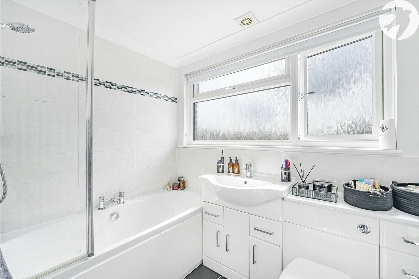 3 bedroom house for sale in Fleet Estate | Robinson Jackson