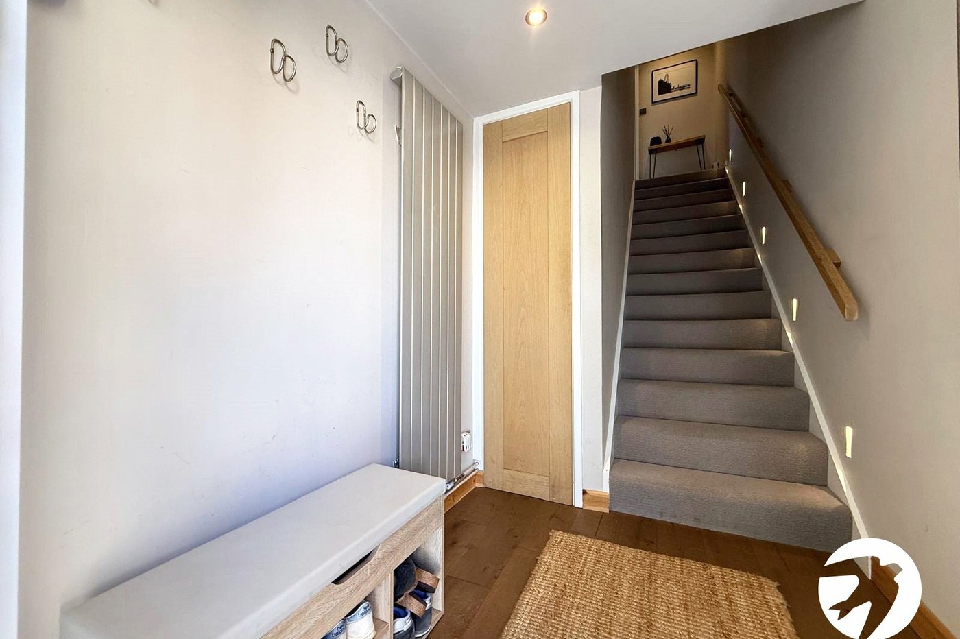 2 bedroom property for sale in London | Robinson Jackson