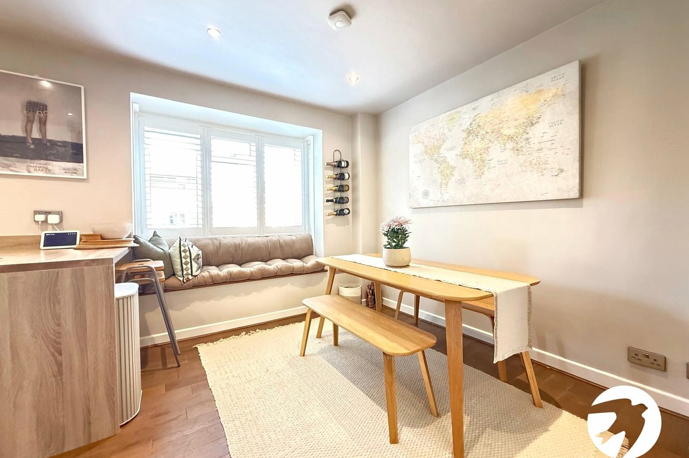 2 bedroom property for sale in London | Robinson Jackson